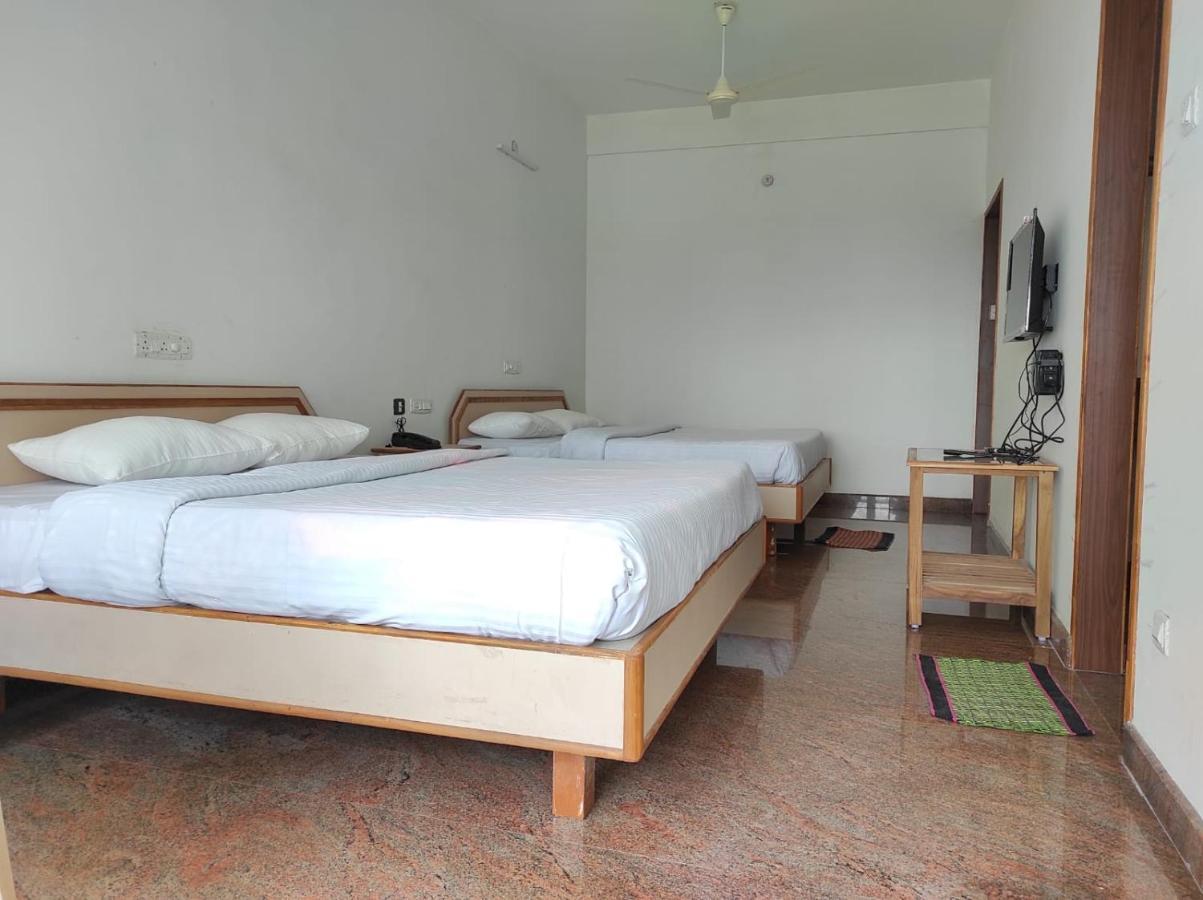 Sabari Residency Valparai Exterior foto