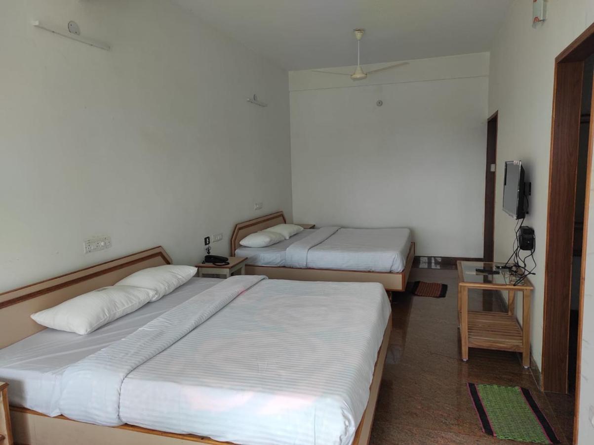Sabari Residency Valparai Exterior foto